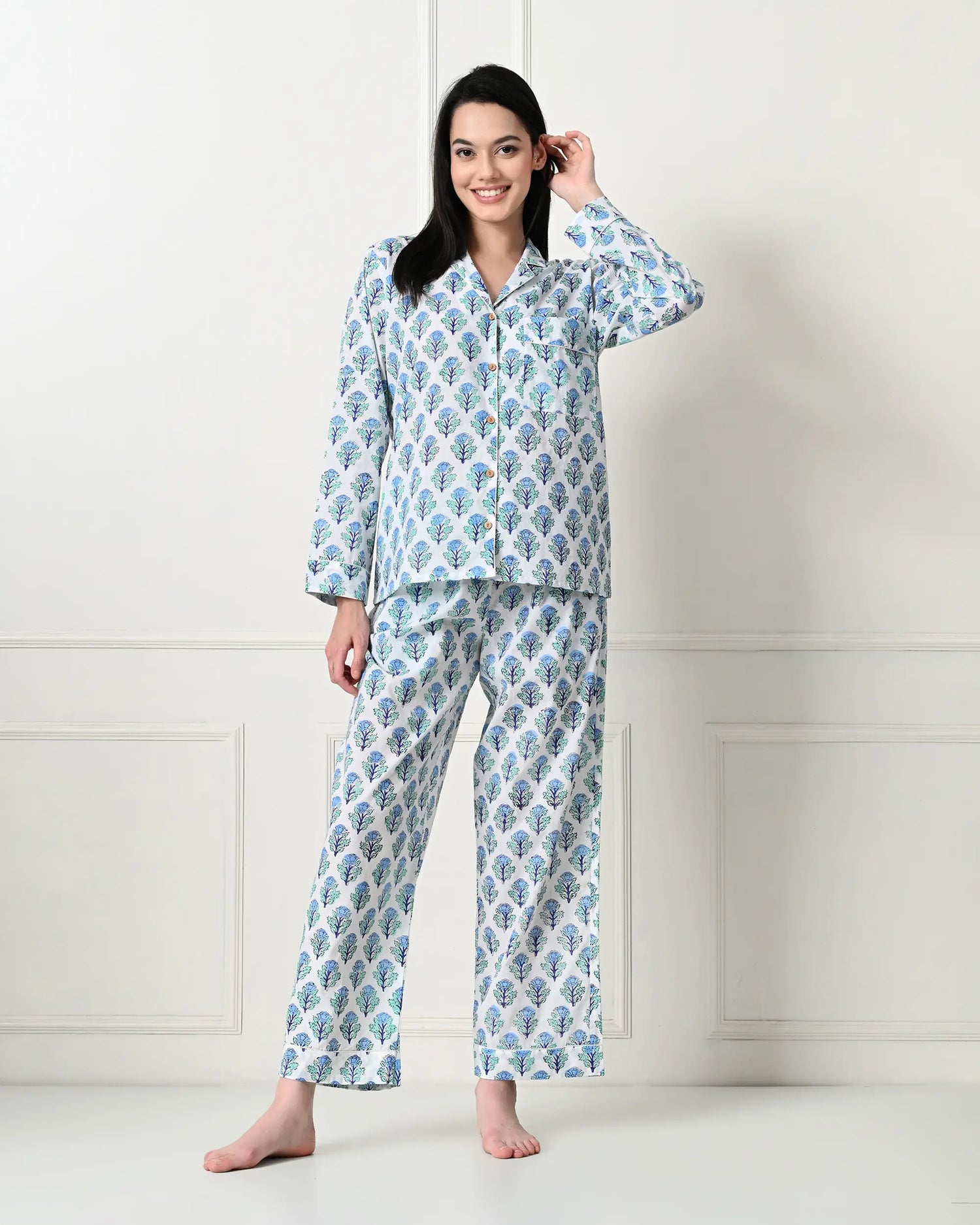 Minty White Meadow Pajamas | Singhvis