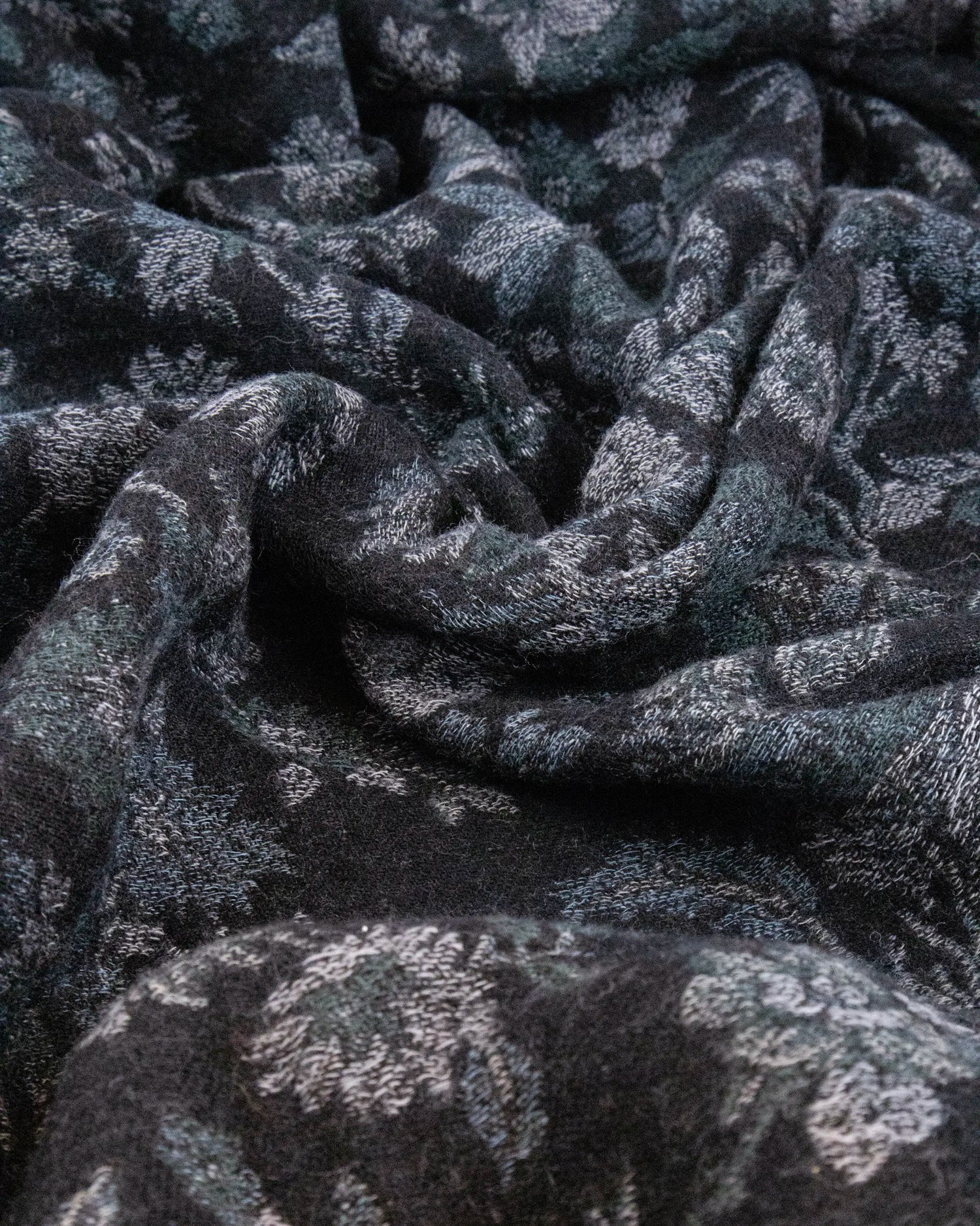 Noir Wool Throw | Singhvis