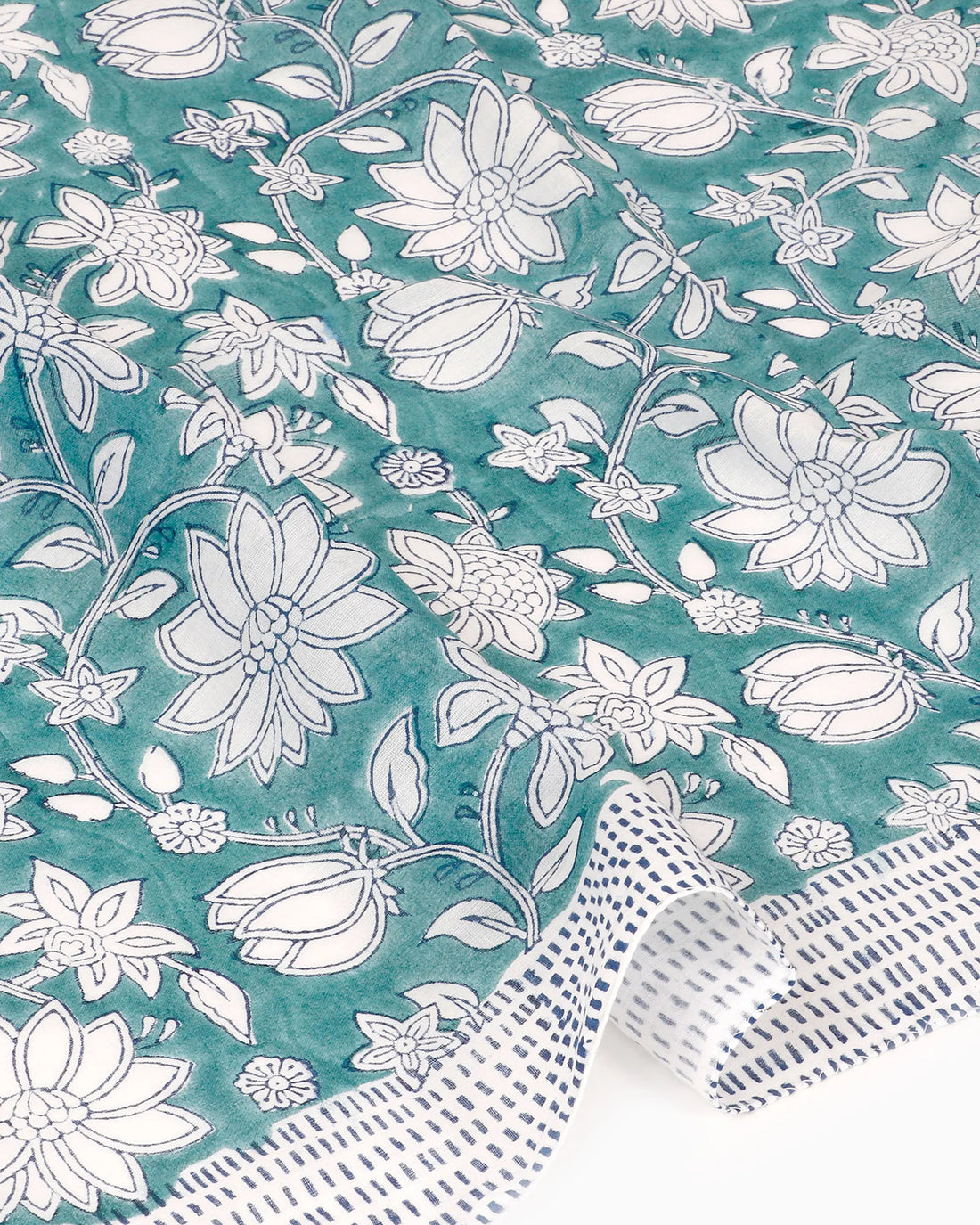 Olivia Scarf | Singhvis