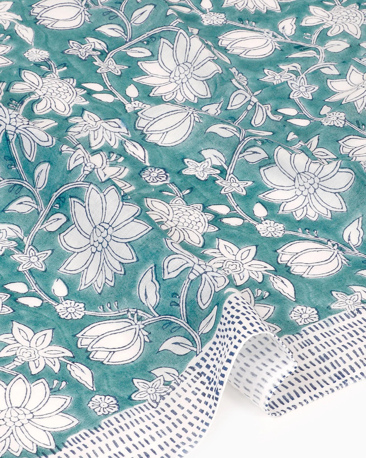 Olivia Scarf | Singhvis