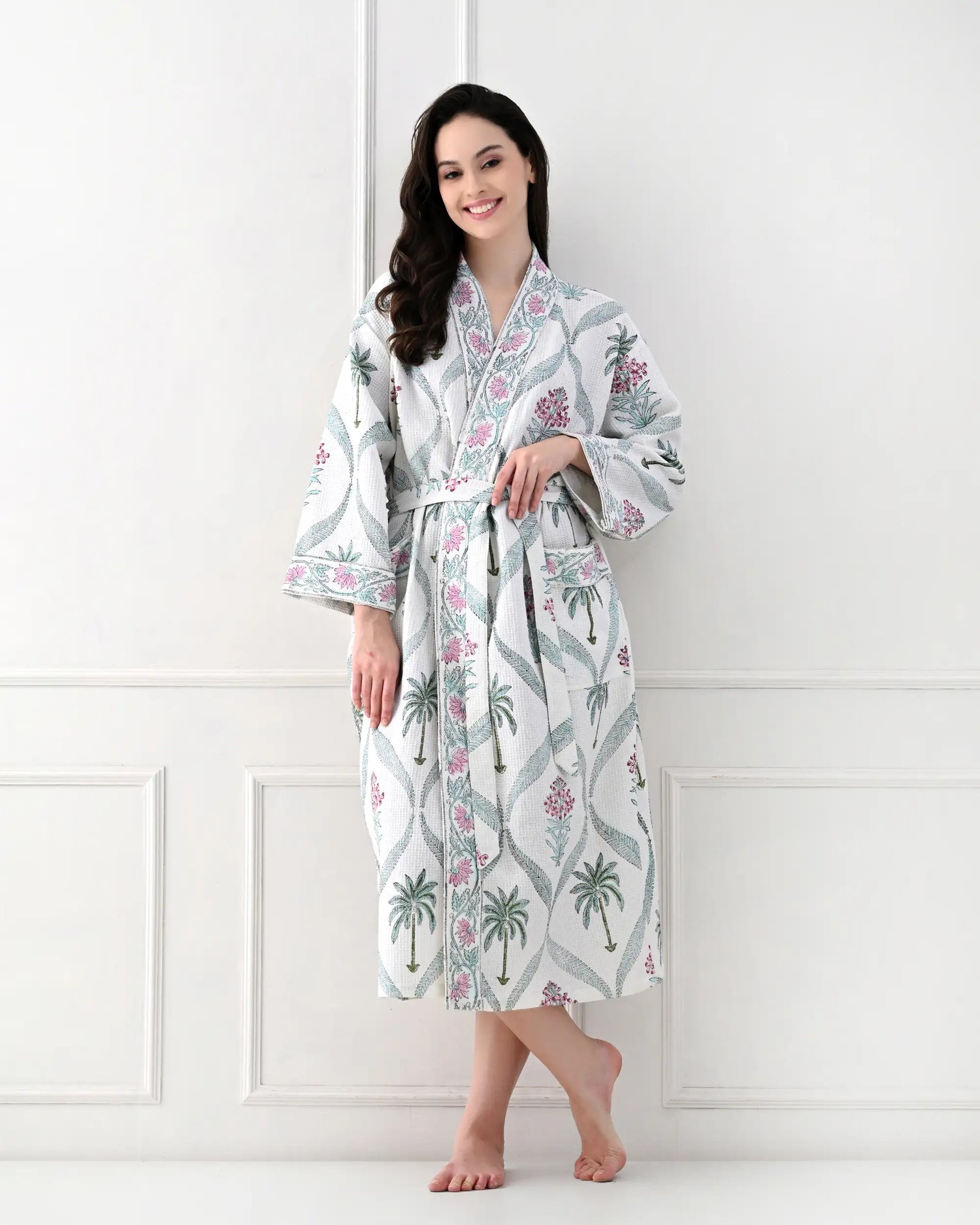 Palm Retreat Bathrobe | Singhvis