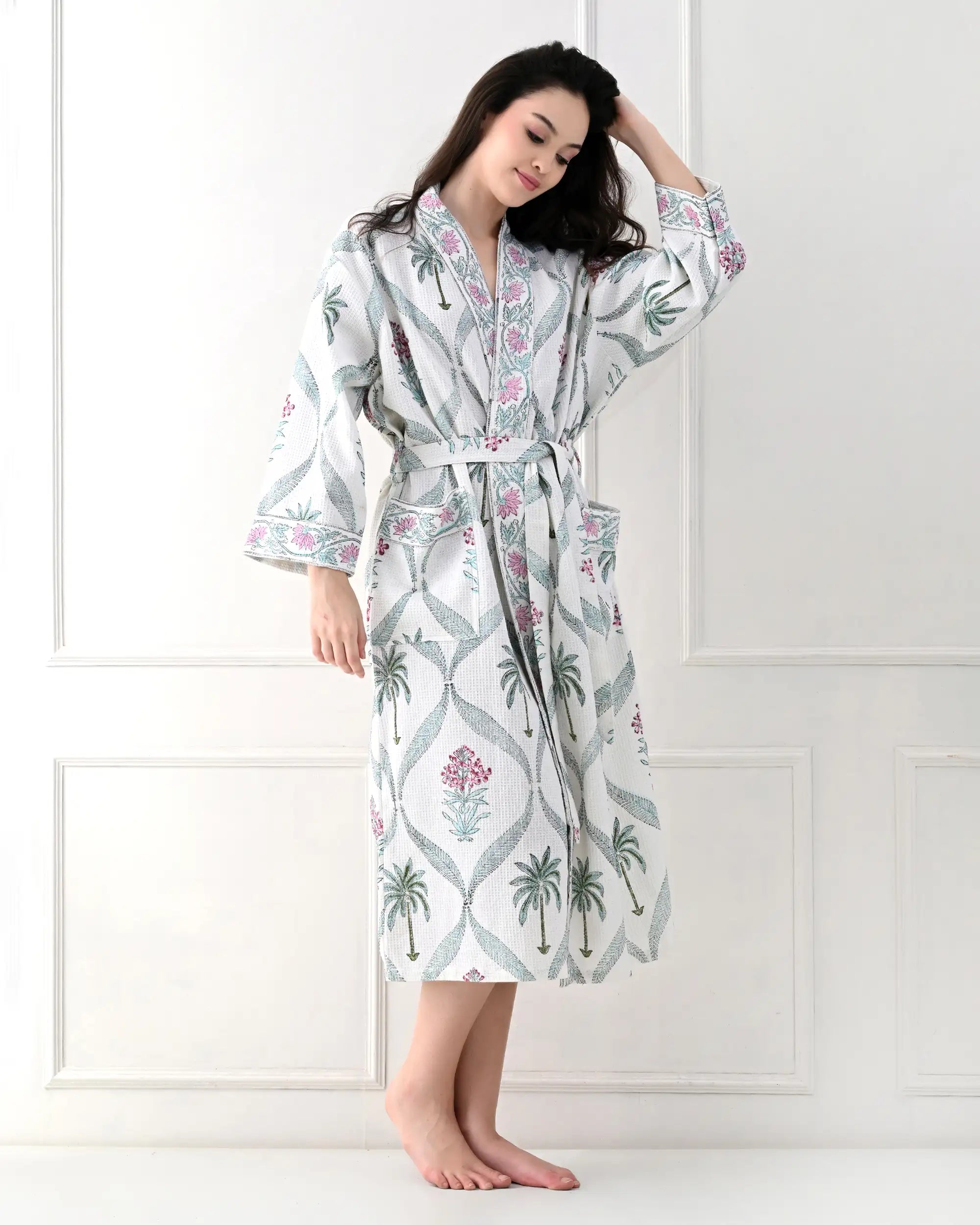 Palm Retreat Bathrobe | Singhvis