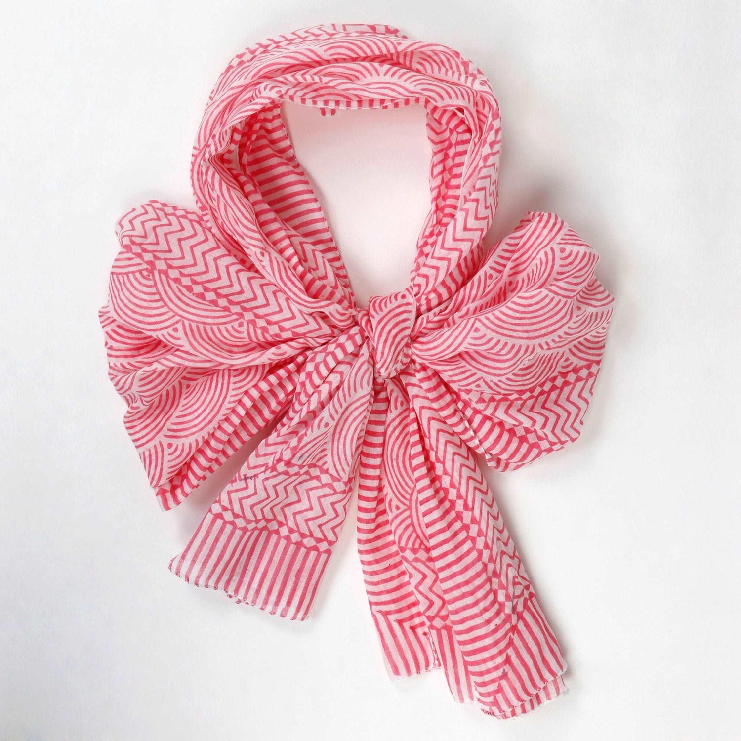 Carnation Scarf