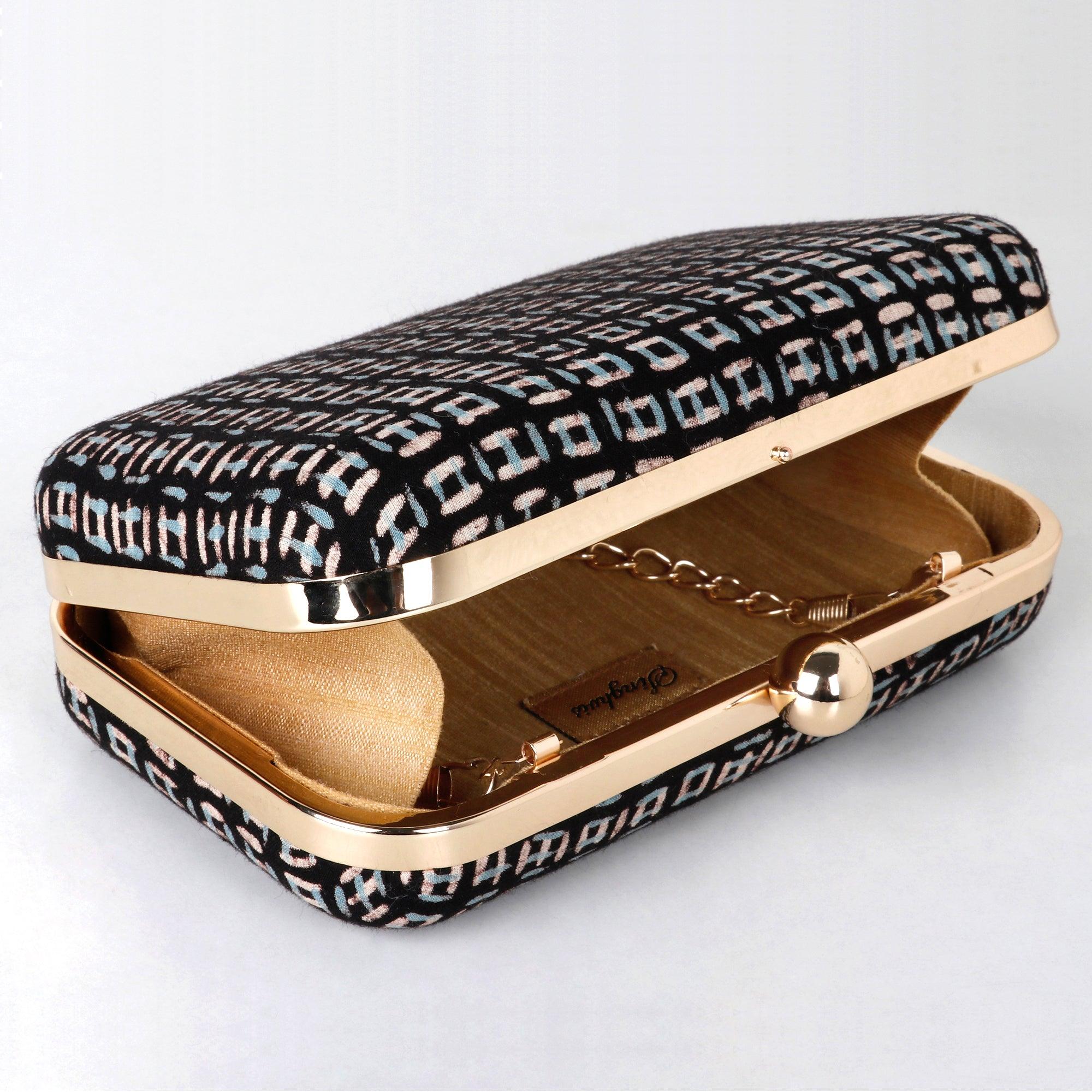 Fantasy Clutch | Singhvis