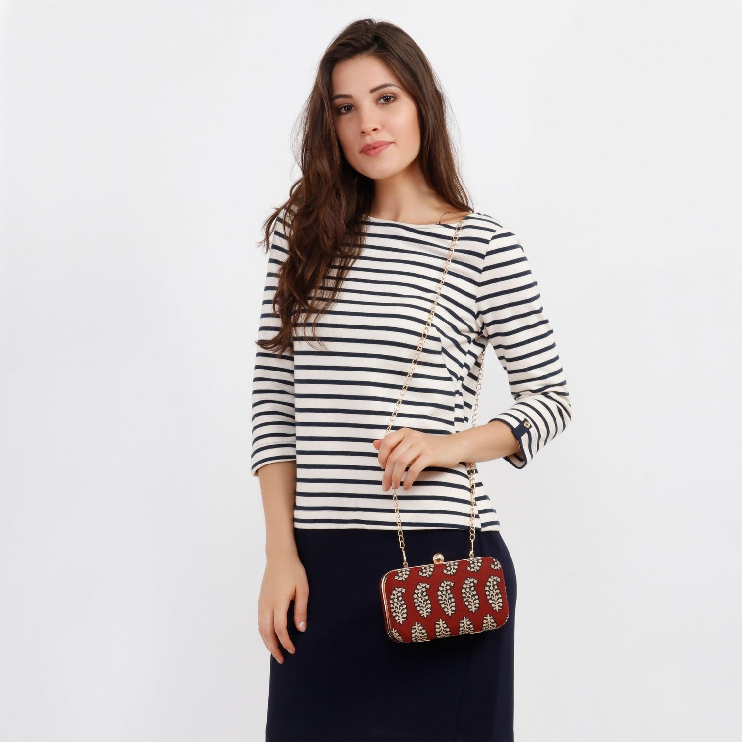 Foglia Clutch | Singhvis