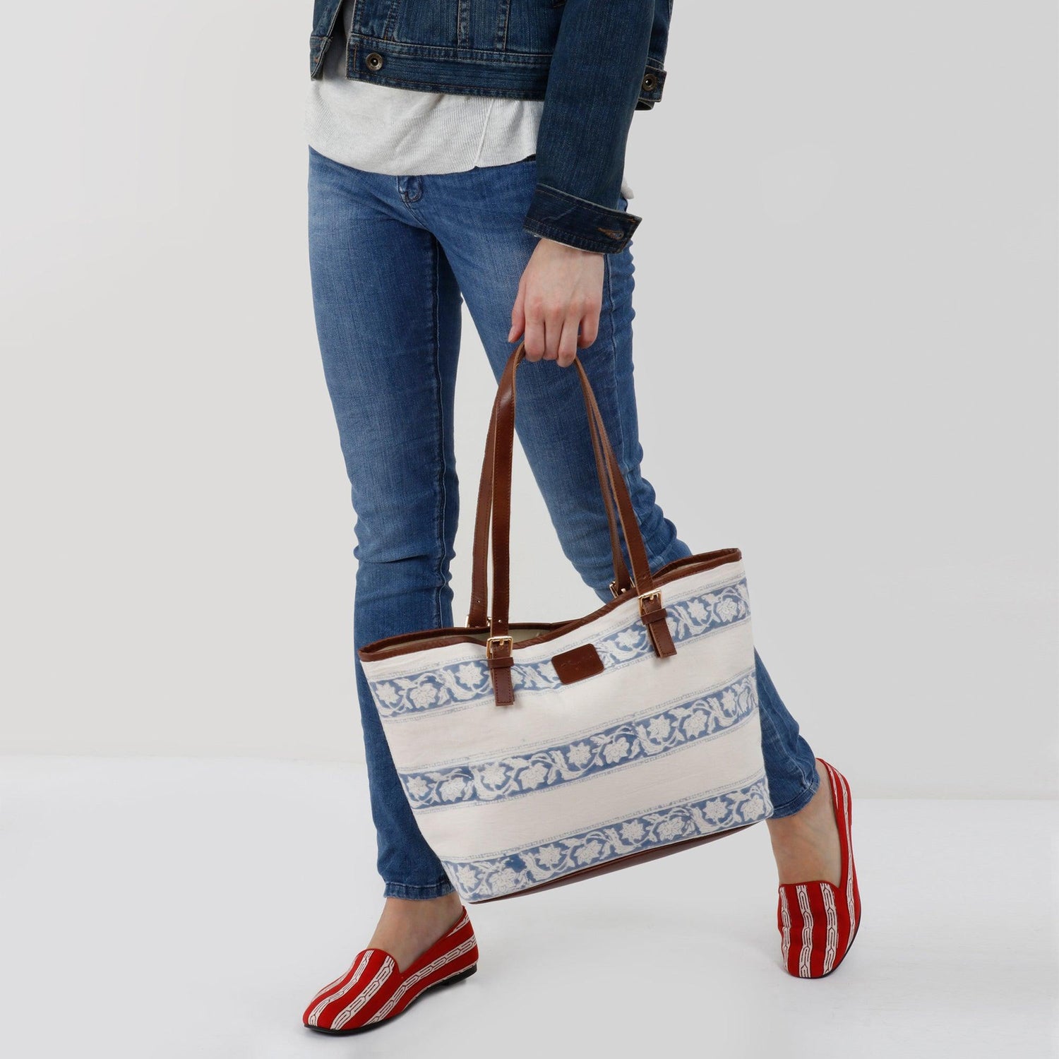 Oceanic Tote Bag | Singhvis