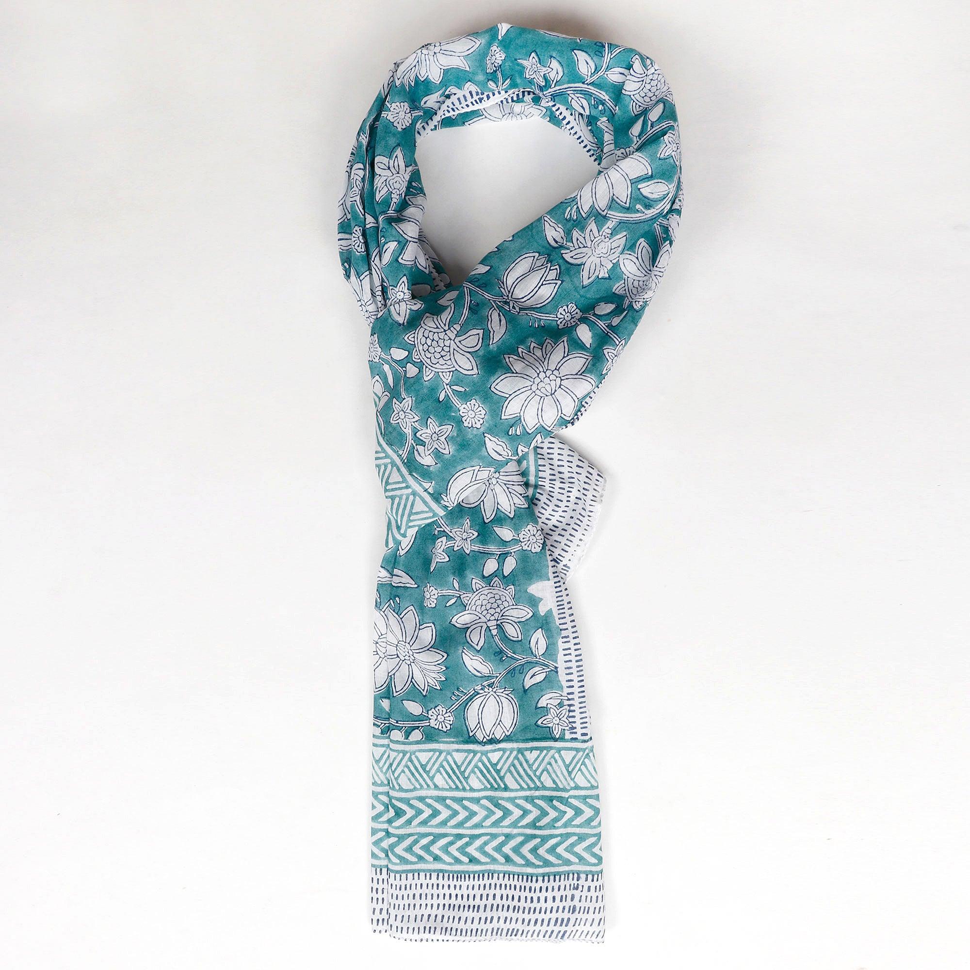 Olivia Scarf | Singhvis