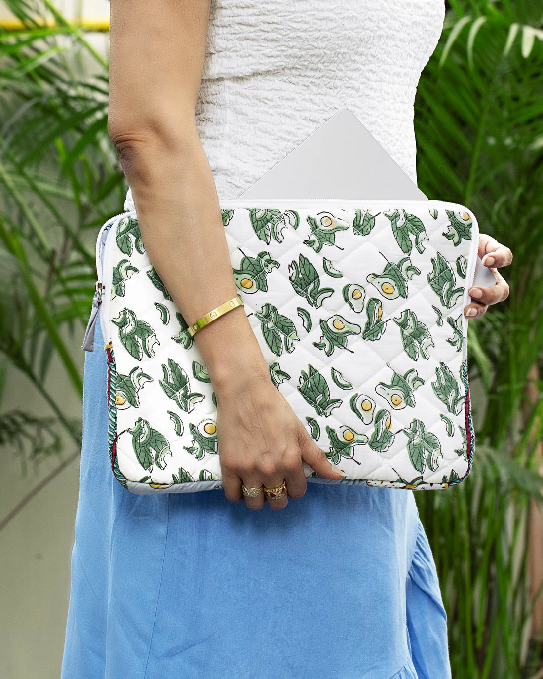 15 inch Laptop Sleeve - Avocado | Singhvis