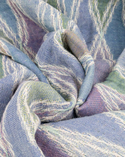 Luxe Diamond Wool Throw | Singhvis