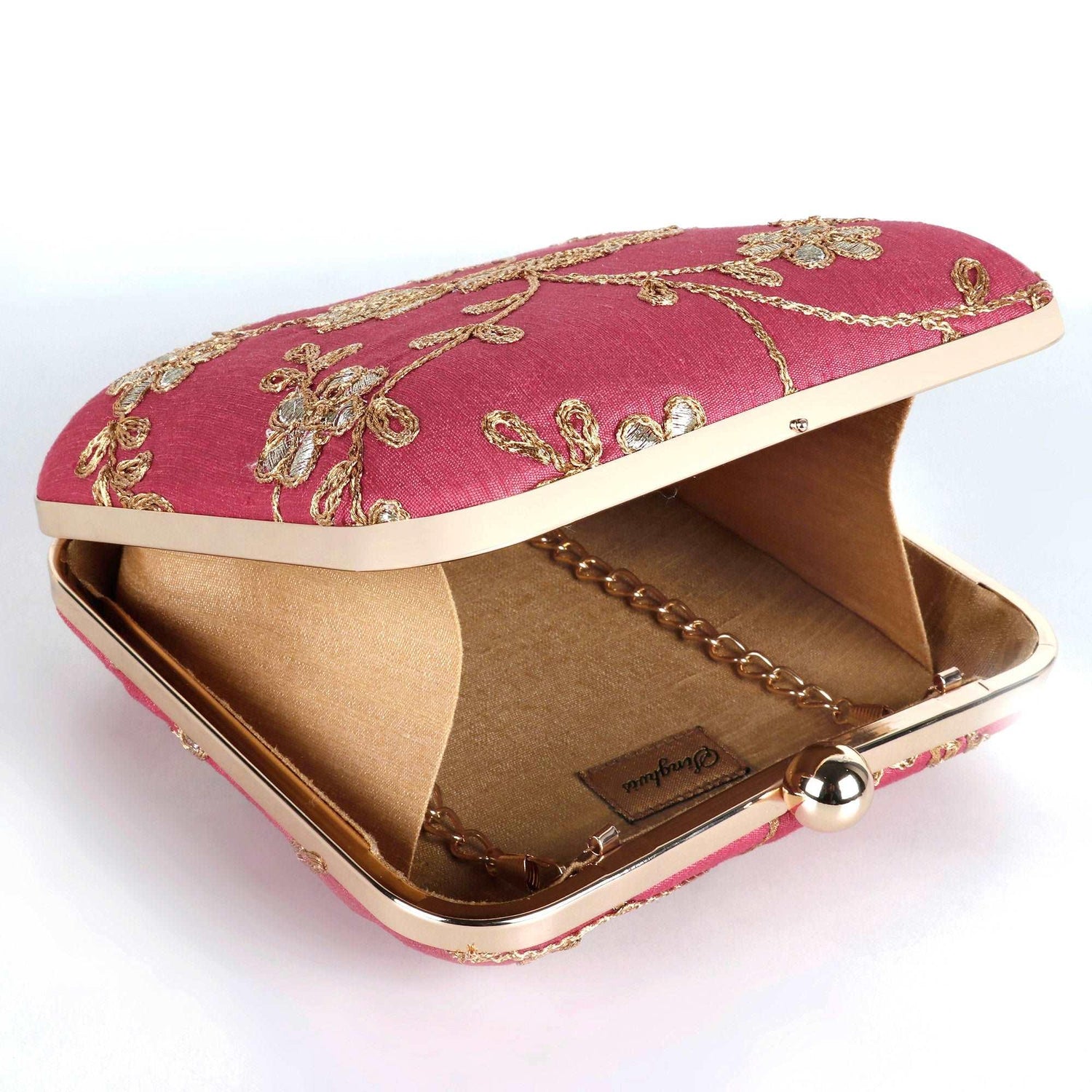 American Robin Clutch