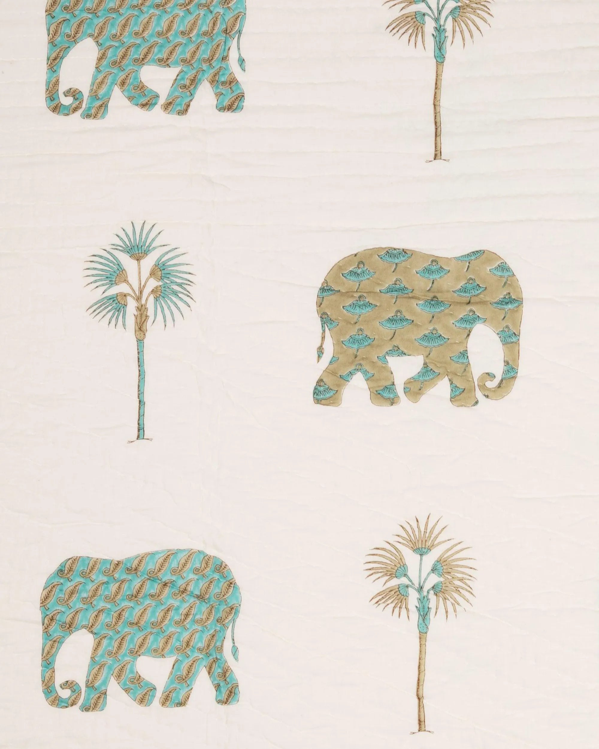 Majestic Elephant & Tree Motif Quilt