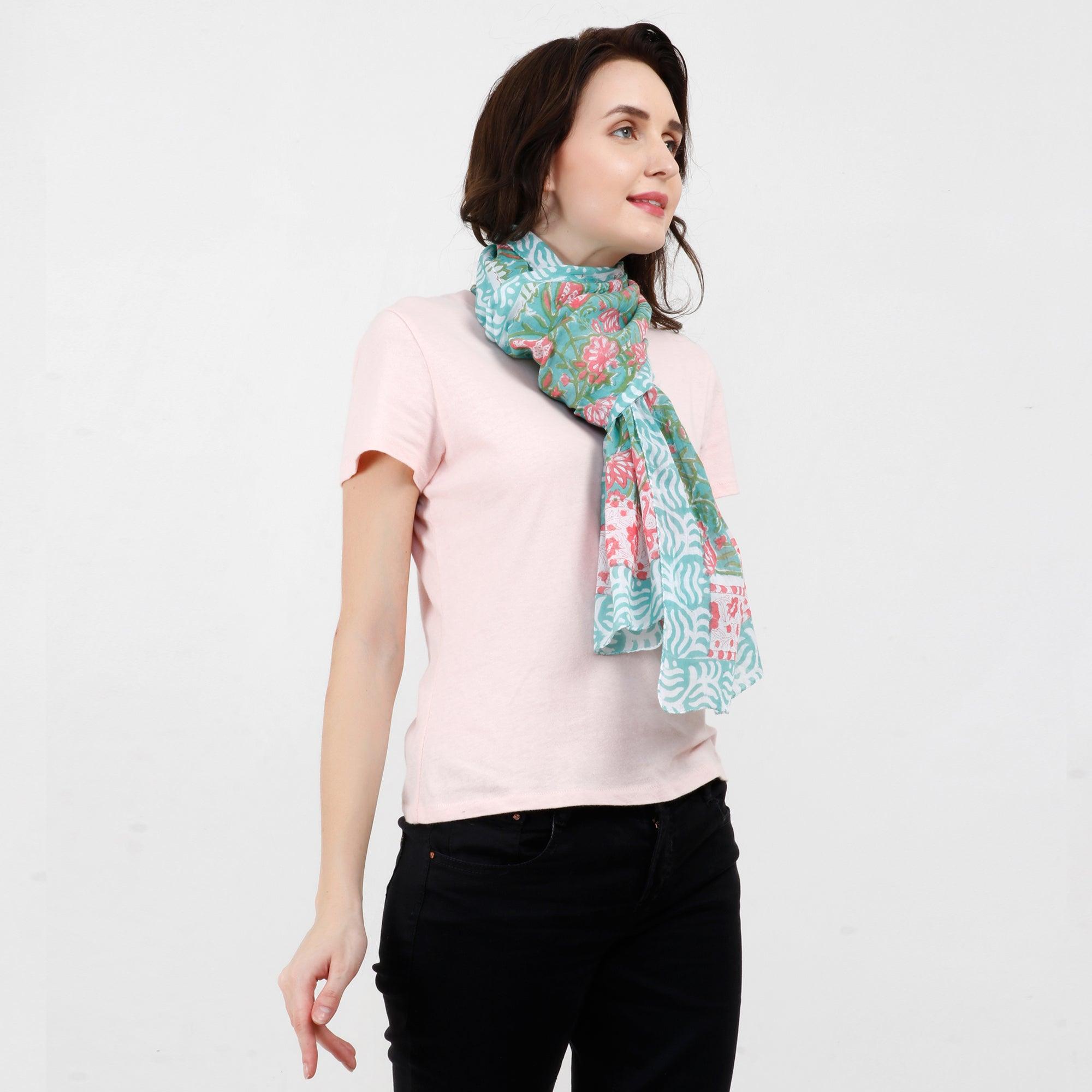Rosemarie Scarf