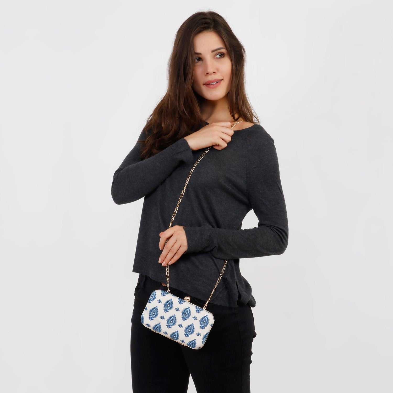 Suave Clutch